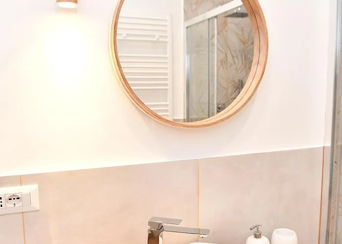 Nest House Rom